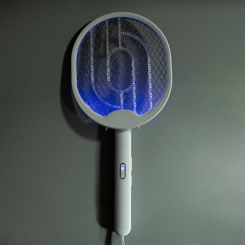 FF-881 Stropitor de țânțari electric, pliabil, reîncărcabil prin USB, cu ecran de afișare FF-881 Stropitor de țânțari electric, pliabil, reîncărcabil prin USB, cu ecran de afișare