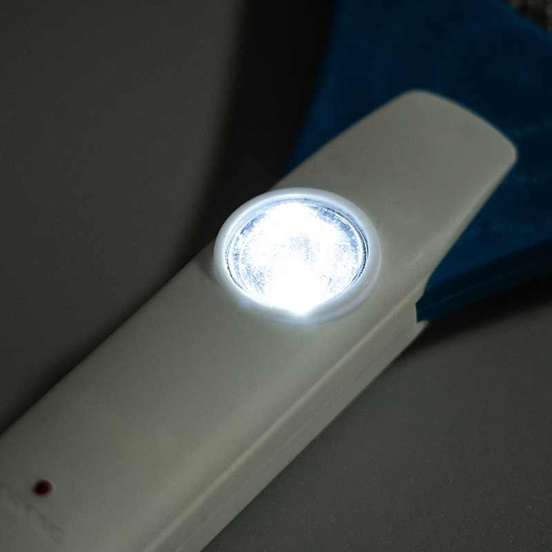 FF-678 LED-uri în 3 culori cu mufă baterie plumb-acid 400 mAh apăsător electric de țânțari FF-678 LED-uri în 3 culori cu mufă baterie plumb-acid 400 mAh apăsător electric de țânțari